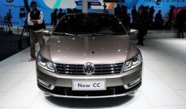 最新款大众cc爆料图片,动感流畅设计，科技配置升级，引领中级车市场新潮流”