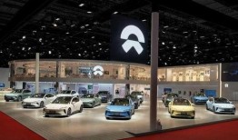 最新爆料品牌鞋,最新爆款鞋款，引领潮流风向标！