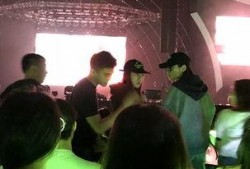 何猷君奚梦瑶娱乐爆料,豪门恋情背后的甜蜜与争议