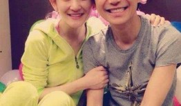 谢娜爆料何炅范冰冰视频,揭秘娱乐圈幕后故事