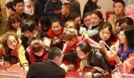 青岛大妈爆料新闻报道视频,一视频揭露惊人真相！