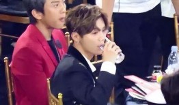 圈内爆料鹿晗近期,揭秘近期神秘事件背后的真相！